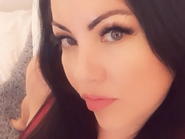 Image de profil du modèle de webcam EmilieAbroad