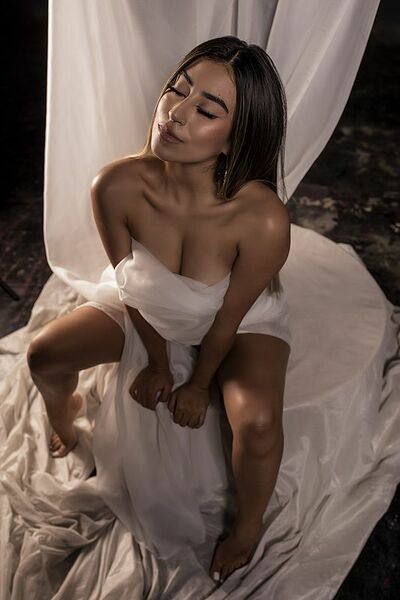 Interprete HaanaSmith Foto 2