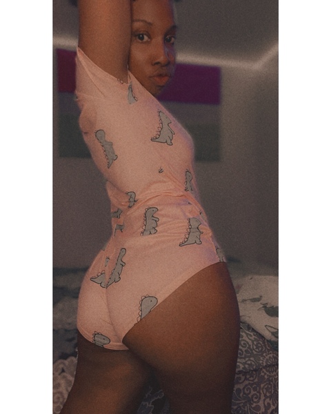 Utøver SunKissedKueen93 Bilde 2