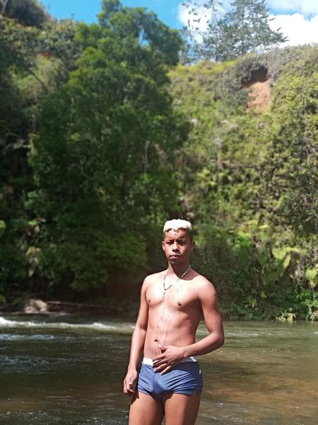 Interprète AlejoKhalifa Photo 11