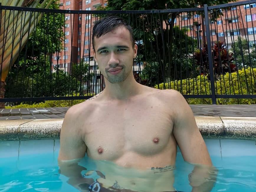 Foto de perfil de modelo de webcam de AndrewAbdala 