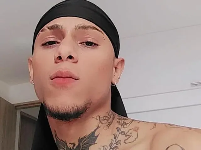 Imagen de perfil de modelo de cámara web de linandj