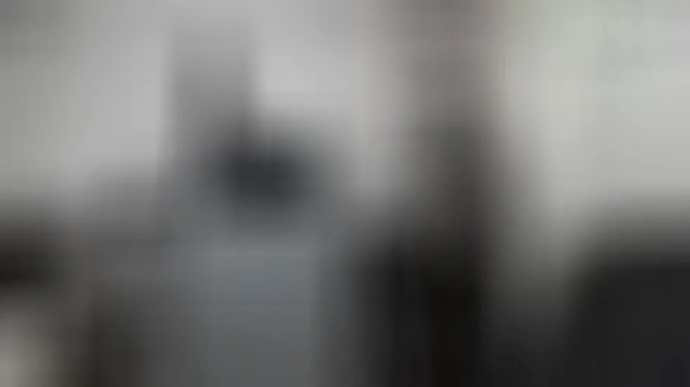 Interprete JohnJay30 Video 1