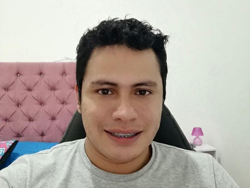 Foto de perfil de modelo de webcam de CarlOrtiz 