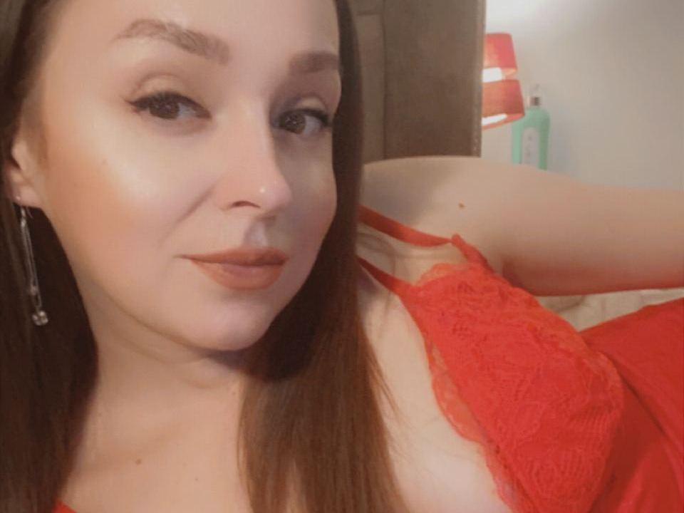 Image de profil du modèle de webcam AlyssaUKx