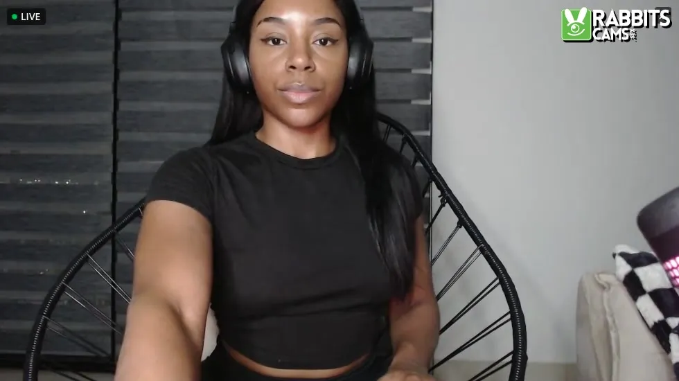 Utøver MissRavenBlack Video 1