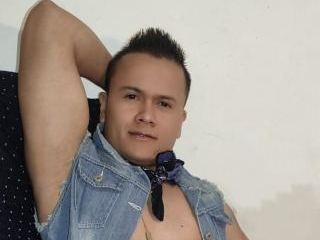 Imagen de perfil de modelo de cámara web de Oliver_Rider