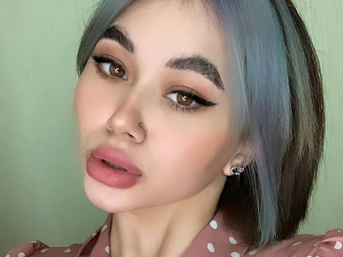 PrettyStranger profilbild på webbkameramodell