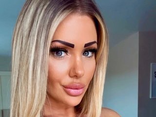 Image de profil du modèle de webcam myaxjacie