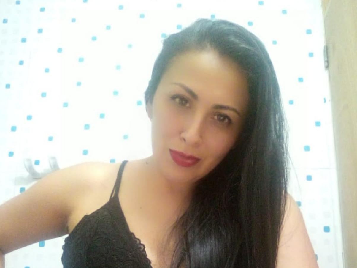 Foto de perfil de modelo de webcam de Camila1824 