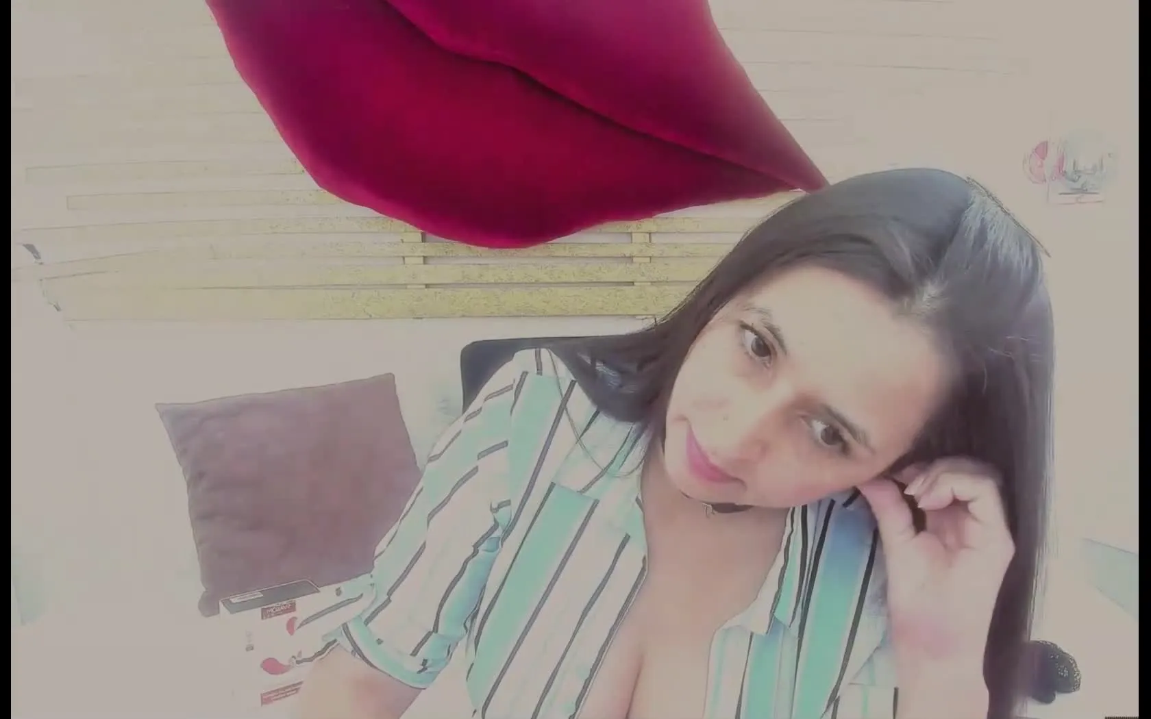 Performer RoxanaClever Video 1