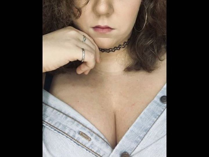 heylilyem profielfoto van cam model