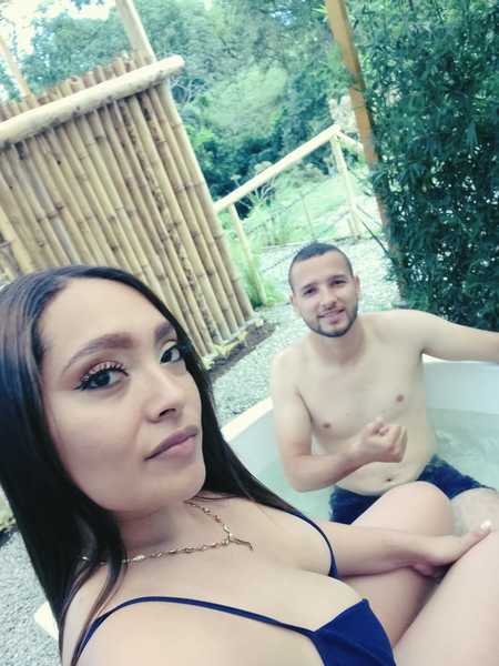 Performer MarcelaAndSergio Photo 6