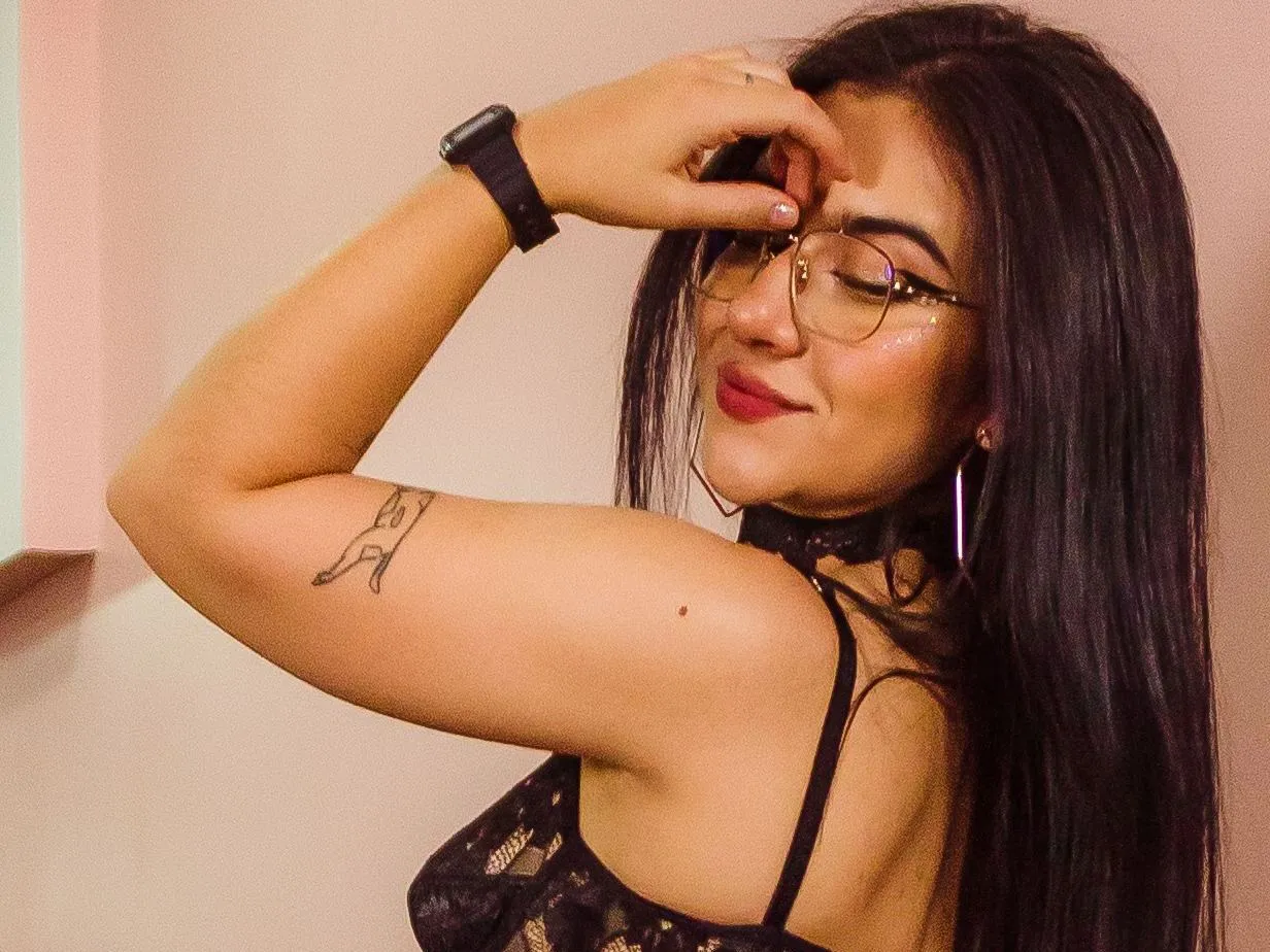 IsaLoveer immagine del profilo del modello di cam