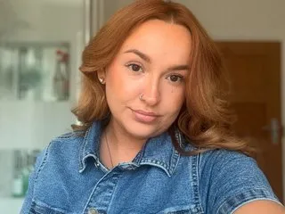 BritishMissPoppy Profilbild des Cam-Modells