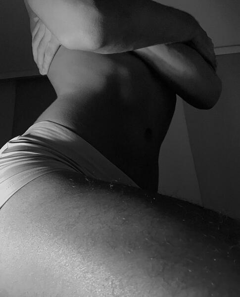 Artist dereklatin Foto 1