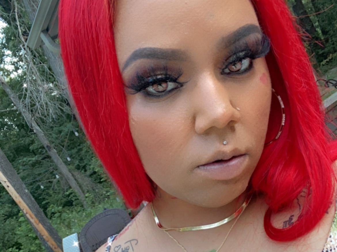 BlasianBaddy77 profilbild på webbkameramodell 