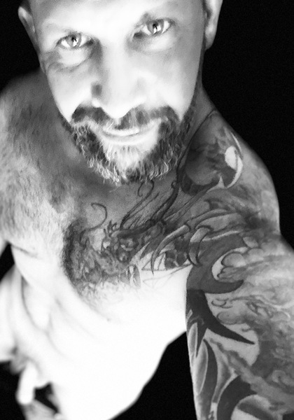 Intérprete ShyGrower Foto 6