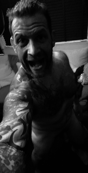 Intérprete ShyGrower Foto 7