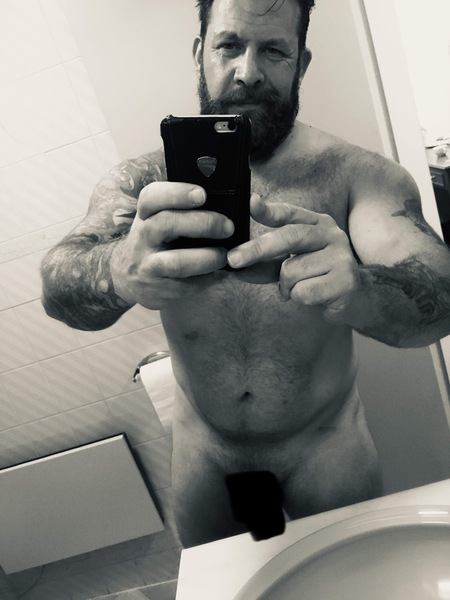 Intérprete ShyGrower Foto 2