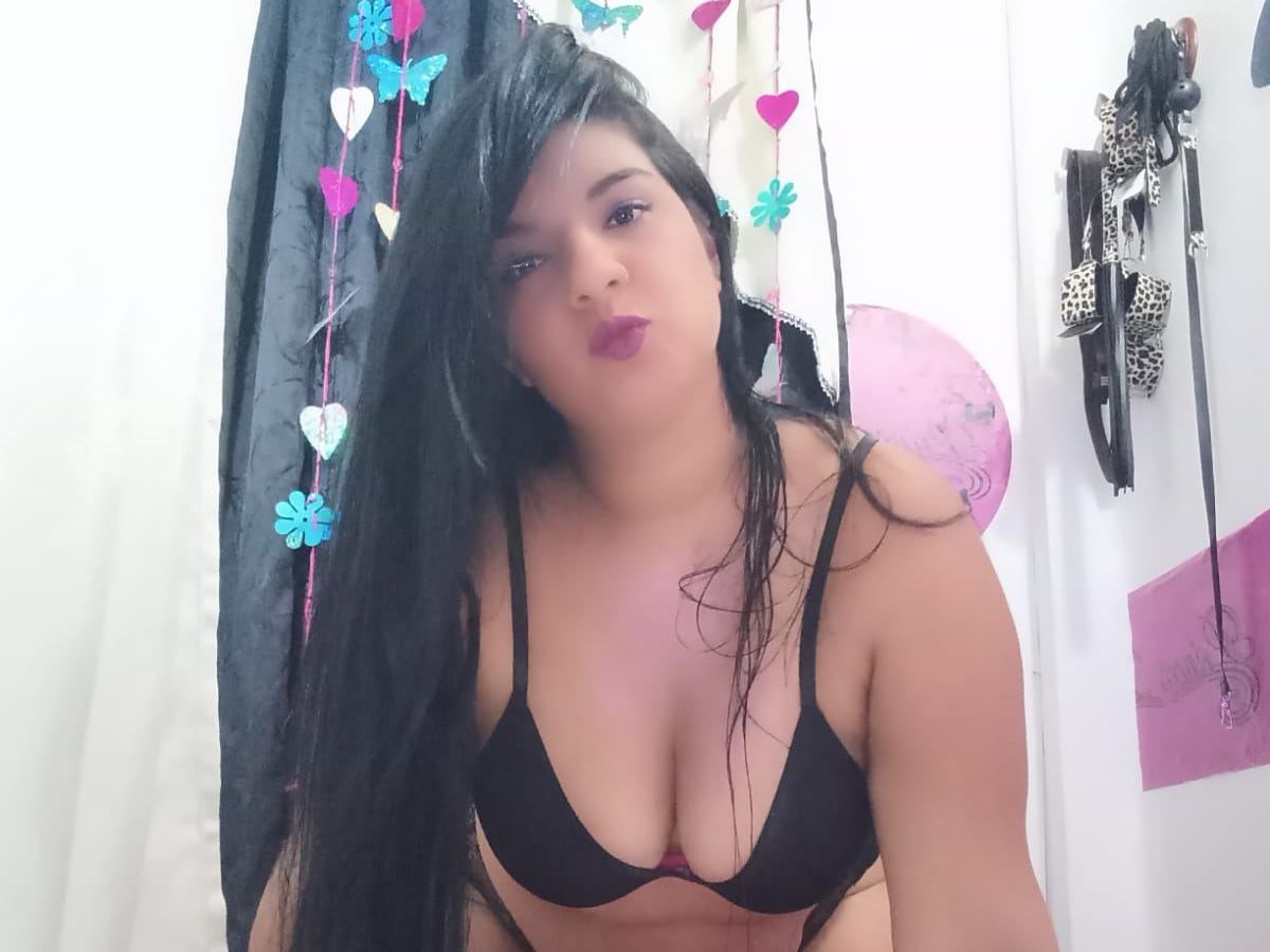 Foto de perfil de modelo de webcam de EroticaBigAssXXX 