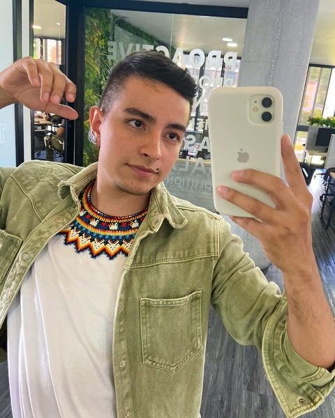 Artist JhoanSaenz Foto 4