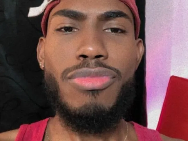 deyian profielfoto van cam model