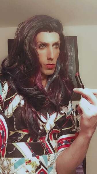 Interprète TierneyLoren Photo 2