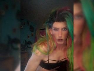 Image de profil du modèle de webcam TierneyLoren