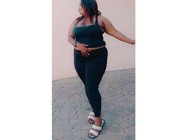 CHOCOnSMOOTH23 cam model profile picture