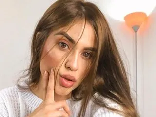 Image de profil du modèle de webcam ambercherry