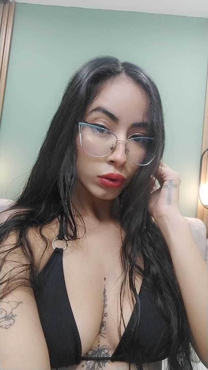 Performer NicoleBlum Photo 11