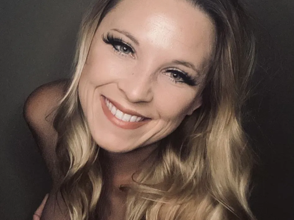 Emily91 profilbild på webbkameramodell