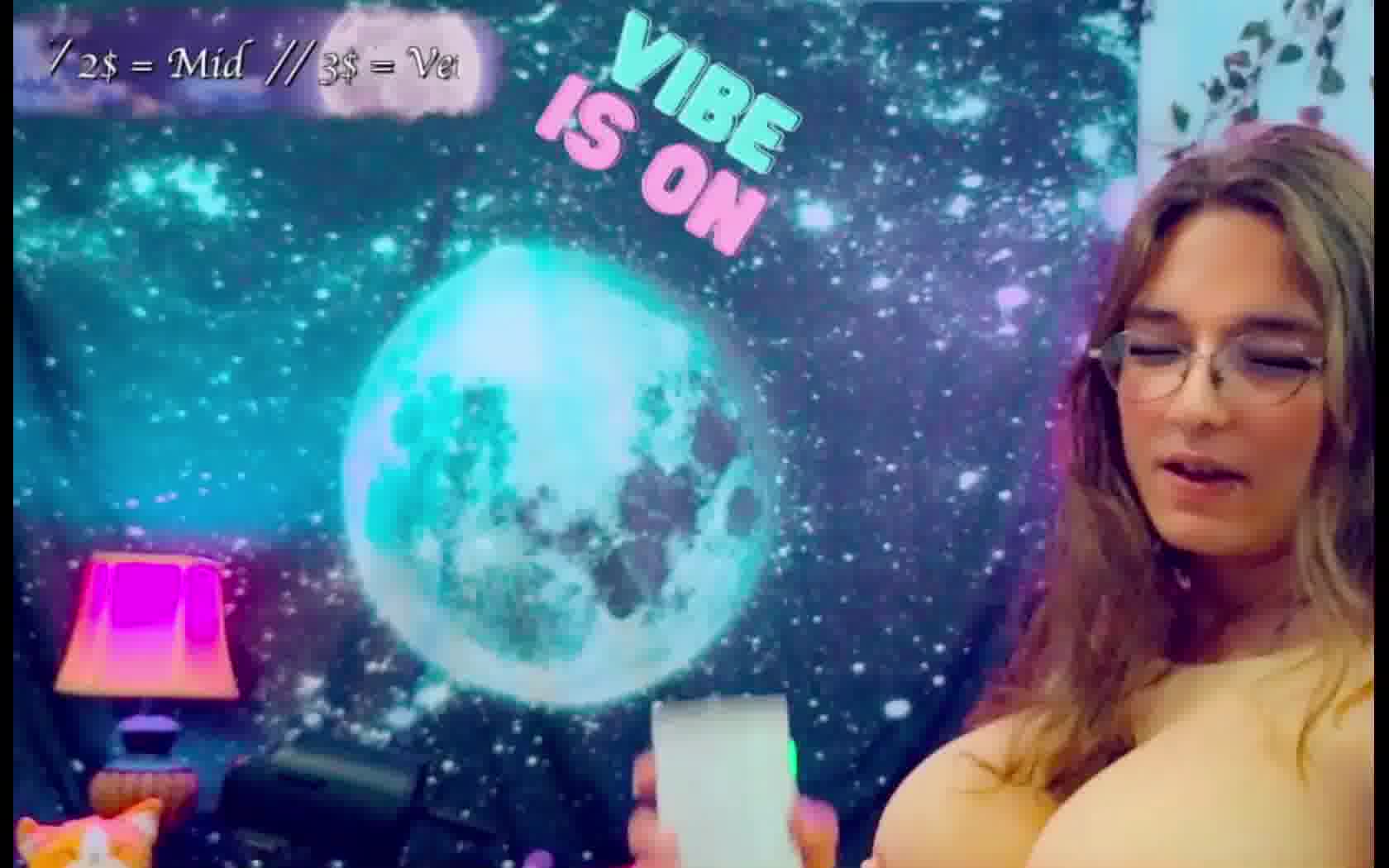 Utøver BellaRoar Video 2