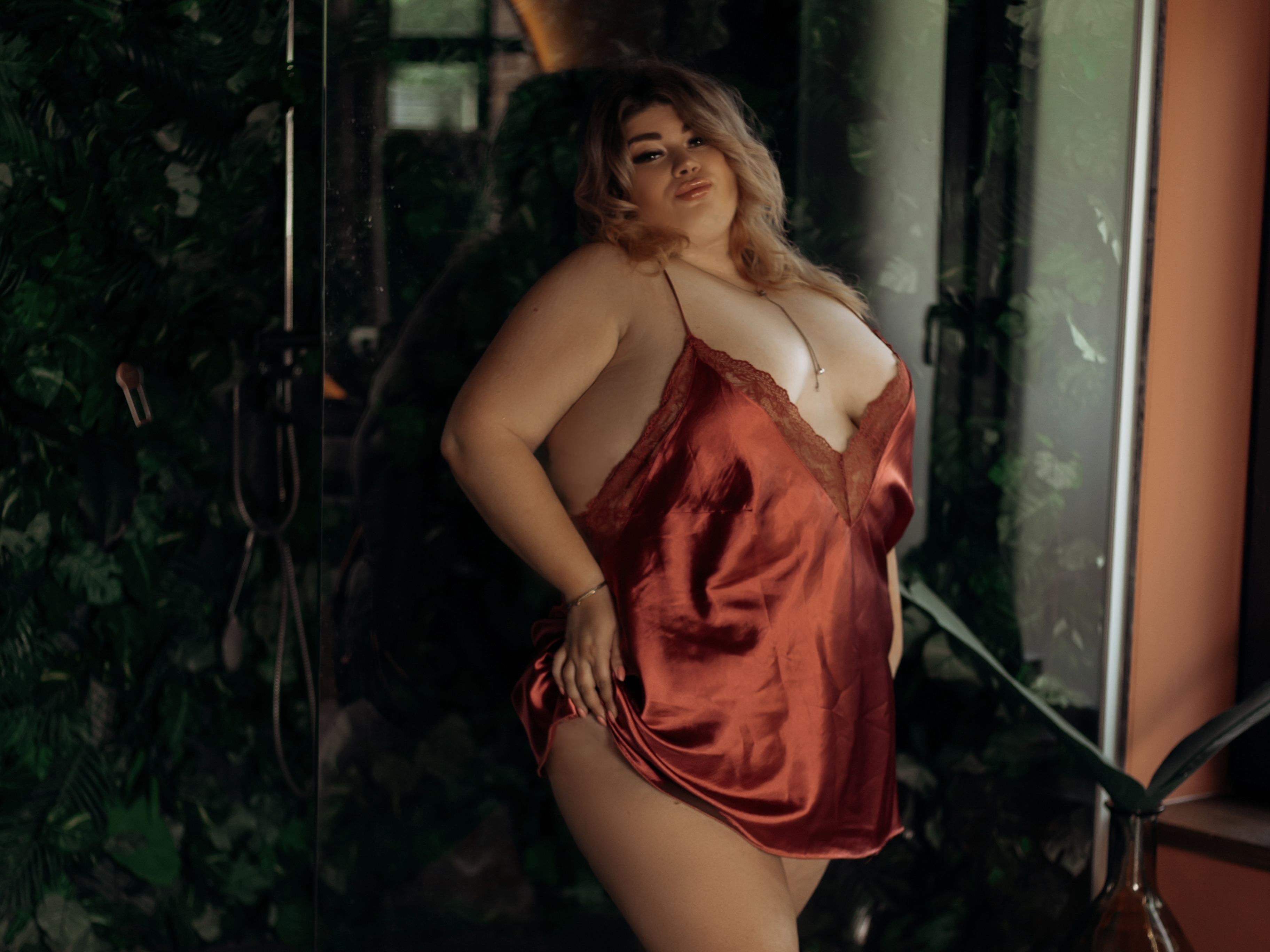 CurvySofiaBBW profielfoto van cam model 