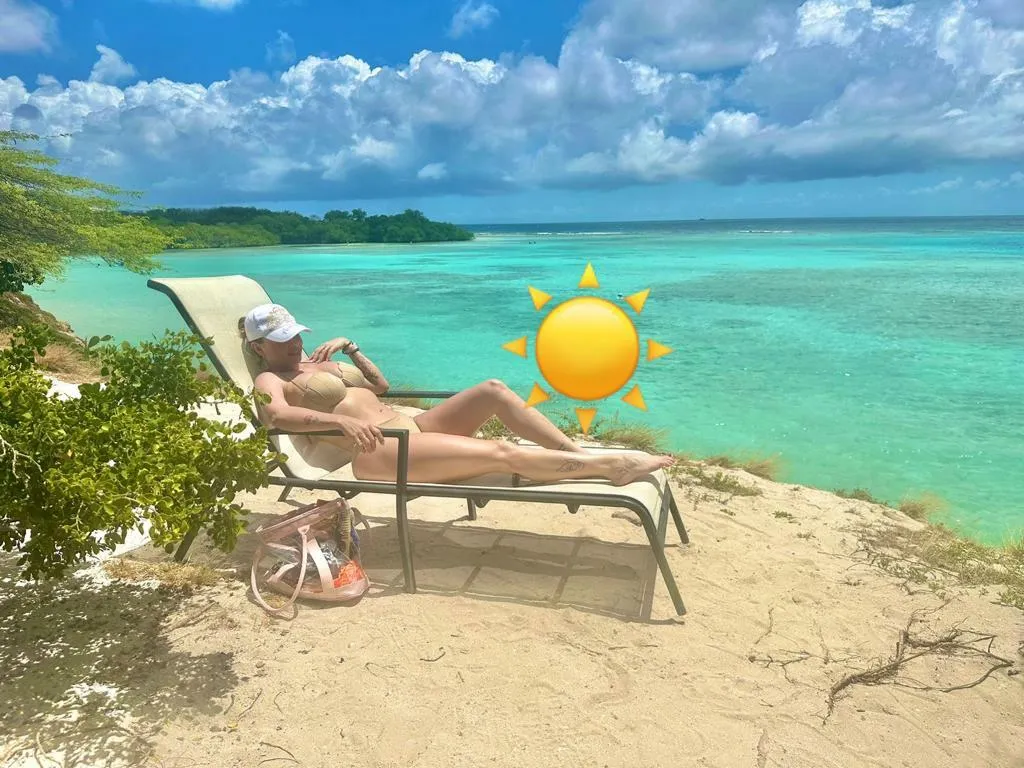 Performer asensualwoman Photo 1