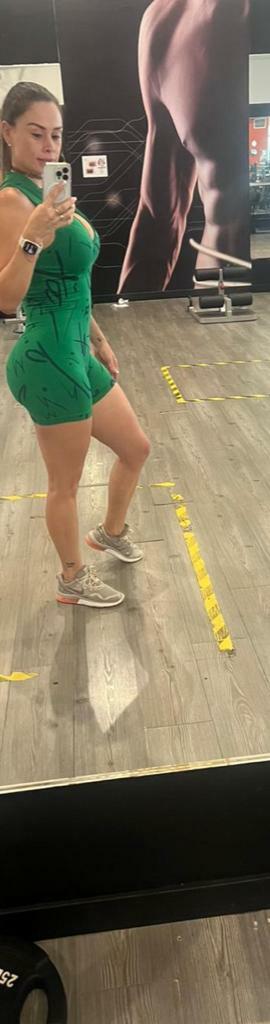 Performer asensualwoman Photo 4