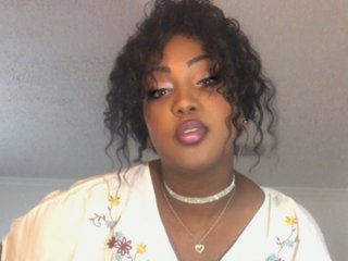 MonicaJo immagine del profilo del modello di cam