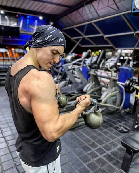 Utøver Aquiles102 Bilde 8