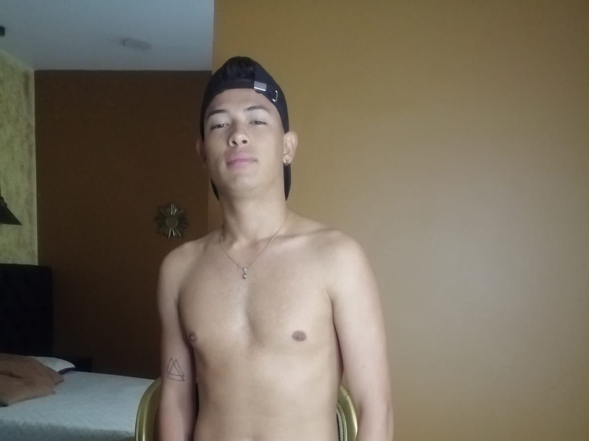 Foto de perfil de modelo de webcam de AnderDrack 