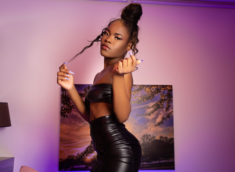 Interprète BeverlyMadison Photo 8