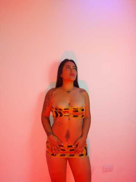 Performer HallieBerger Photo 1