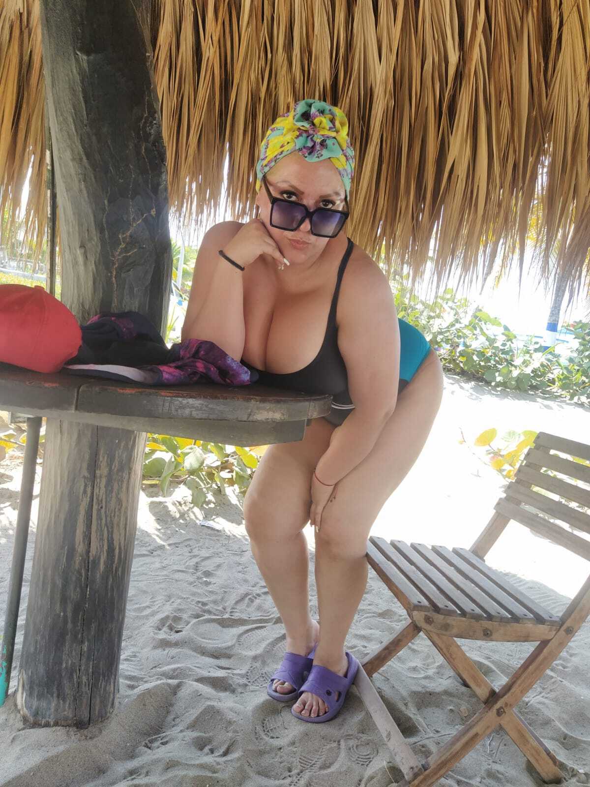 Darsteller kandymilf Foto 10