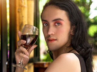 Imagen de perfil de modelo de cámara web de karolfenix