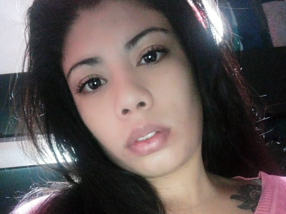 Foto de perfil de modelo de webcam de CANDYMOON19LW 