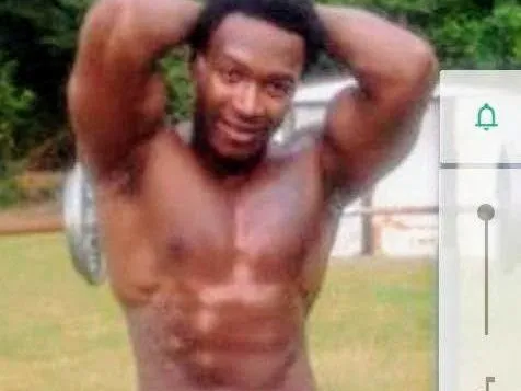 Dewon1999 profilbild på webbkameramodell