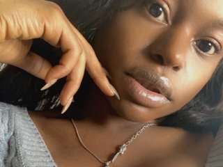 LexiLong111 immagine del profilo del modello di cam