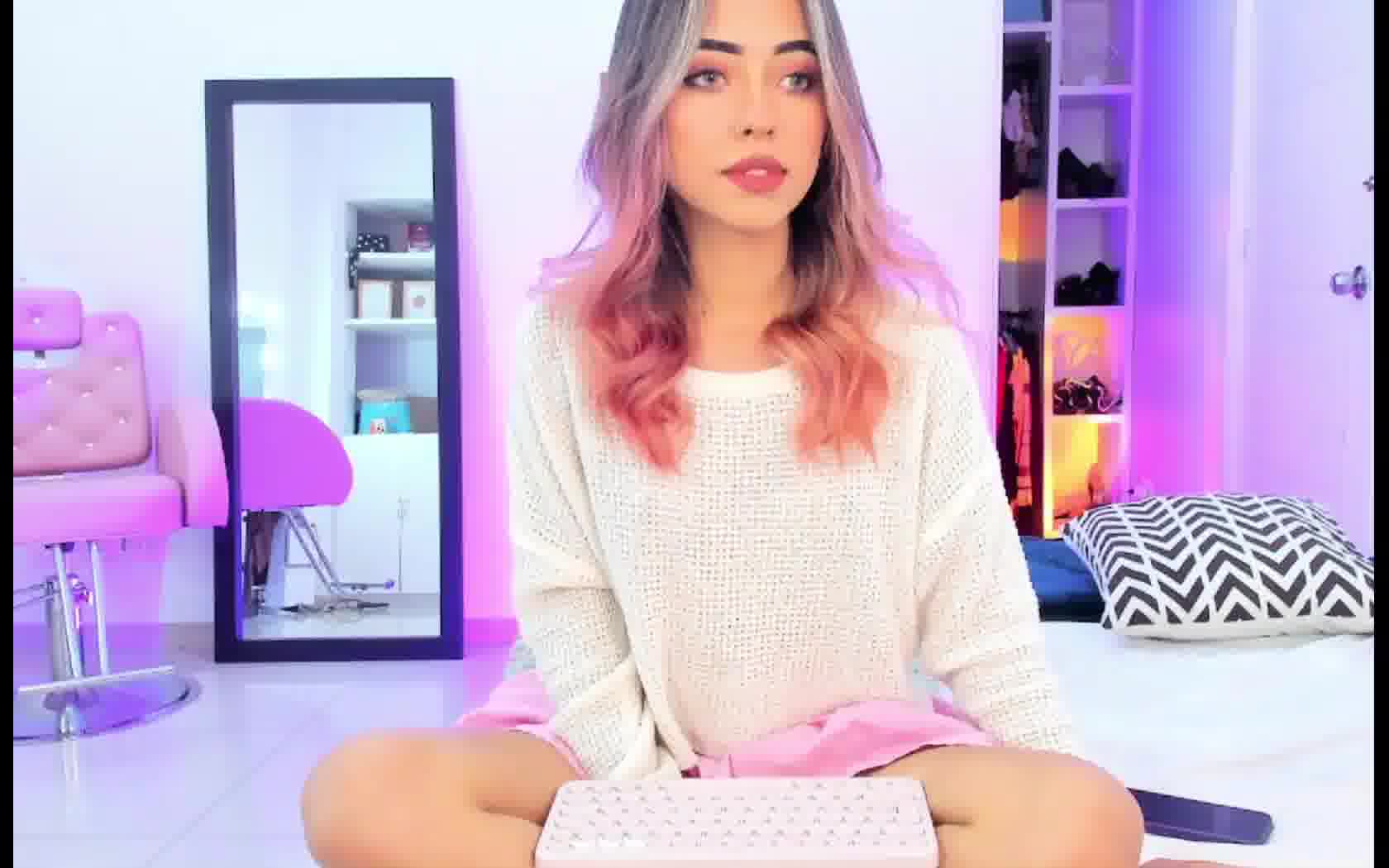 Intérprete KeylaMoon Video 1