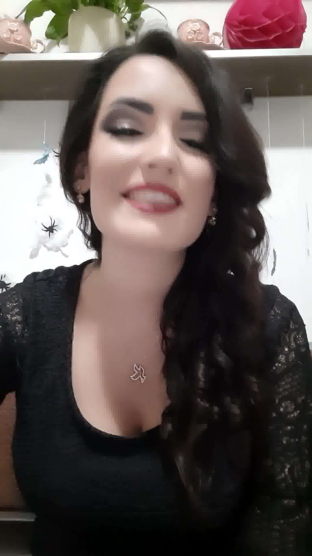 Utøver MissEryin Video 3