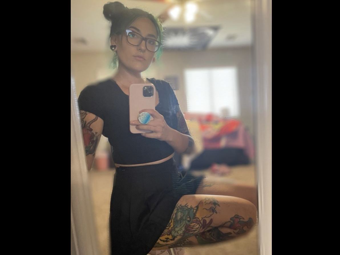 Tattooedkinky cam model profile picture 